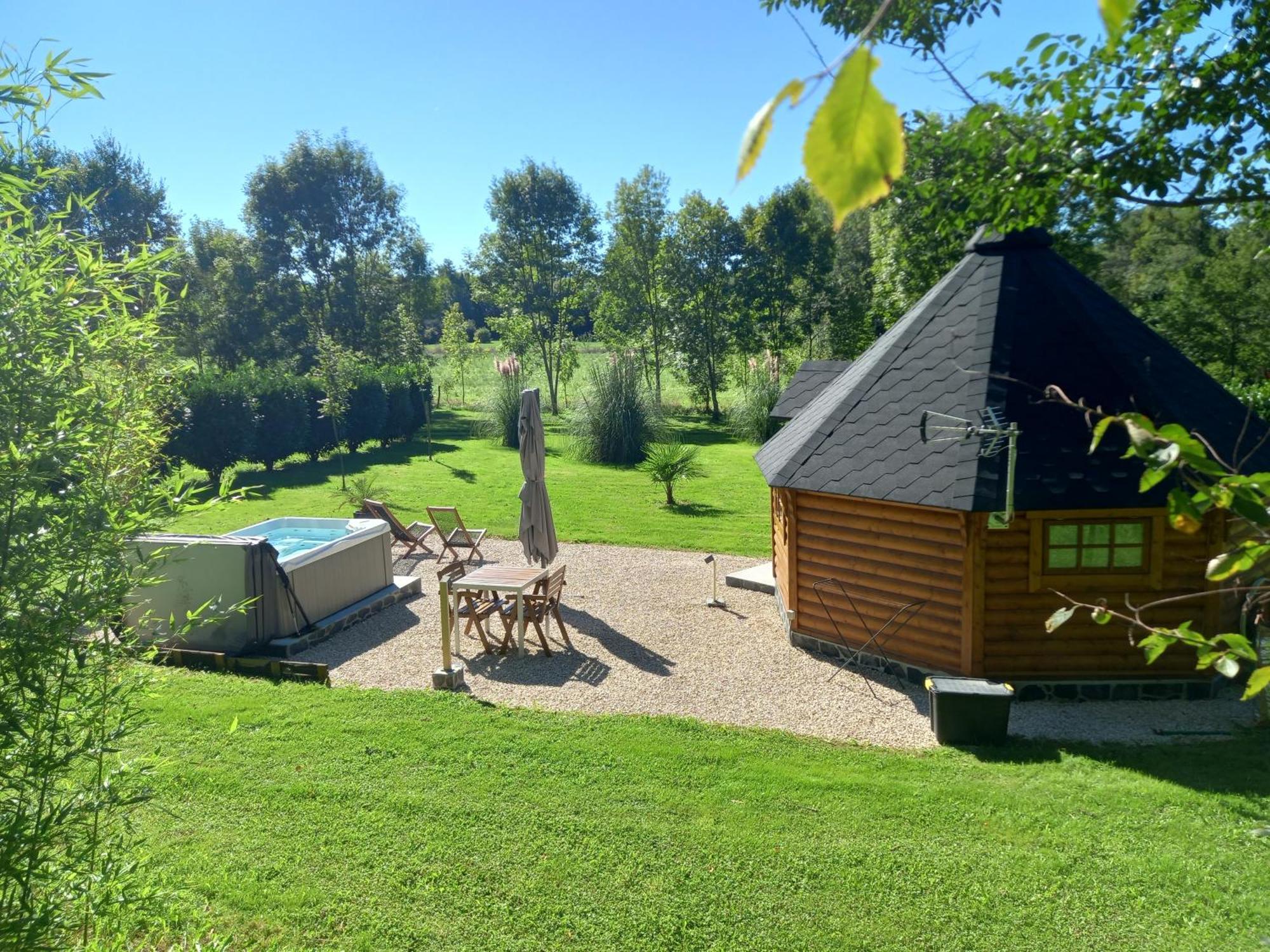 Vila L'Oasis Des Pyrenees Campuzan Exteriér fotografie